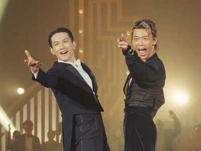 10 Dance has a happy ending where Suzuki and Sugiki perform a show-stopping dance together.