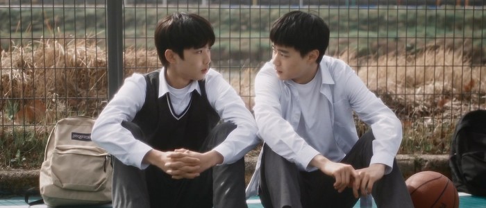 404 Still Remain (너와 나의 5분) is a Korean BL movie about a gay high school student who moves to a new town. He grows close to his classmate and develops a secret crush on him.