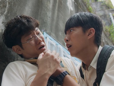Long Jie confronts his best friend Cong Jian.