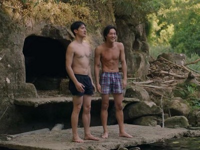 Tian Yu and Xiang go shirtless.