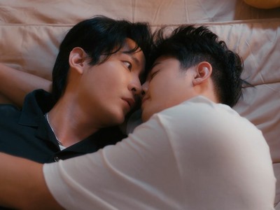 Prod and Pluem sleep together.