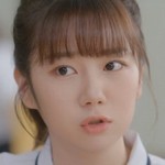 So Yeong is portrayed by the Korean actress Shin Si Ye (신시예).