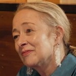 Cathy is portrayed by the actress Cynthia Cheston.
