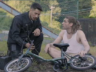 Luke and Ken first meet over a broken bicycle.