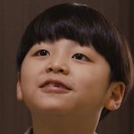 Chan Gyu is portrayed by a child actor.
