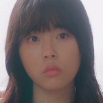 Hyesong's sister is portrayed by Korean actress Min Ho Dee (민도희).