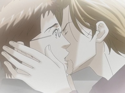 Ono kisses his ex-boyfriend Jean Baptiste.