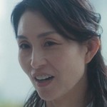 Nozawa is portrayed by Japanese actress Marie Machida (町田マリー).