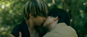 Sing in Love is a Japanese BL movie released in 2022.