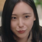 Jiwon's classmate is portrayed by a Korean actress.