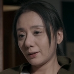 Chui Ying is played by the actress Francesca Kao (高慧君).