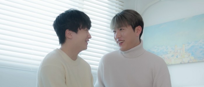 Between Doors is a Korean BL short series about two strangers who become close after an accidental kiss. The lead is embarrassed by the intimate moment, but his partner seems interested in him.
