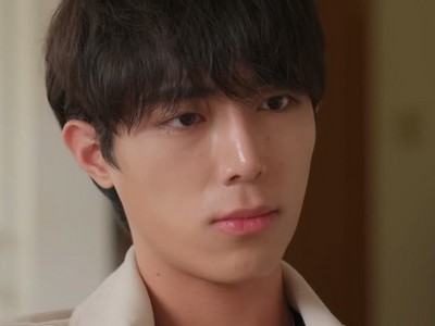 Doyun is portrayed by Korean actor Suhyeon is portrayed by Korean actor Cho Myeong Gyun (조명균)..