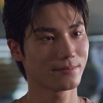 Jitae is portrayed by Korean actor Jung Jae Woon (정재운).