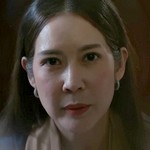 Koh's mother is portrayed by a Thai actress.