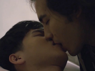 James and Ait shared a kiss in Episode 4.