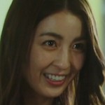 Koiwai's coworker is portrayed by the Japanese actress Yurina Yanagi (柳ゆり菜).
