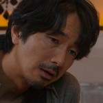 Ichika's father is portrayed by Japanese actor Hidekazu Mashima (眞島秀和).