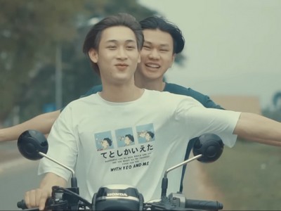 Chane and Koh go on a motorcycle ride.