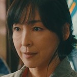 Tomoe is portrayed by Japanese actress Kumiko Aso (麻生久美子).