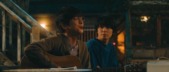 Chosen Home is a Japanese BL series about a single gay man who moved into a new apartment. He's shocked when his teenage neighbour asks him to pretend to be her father.