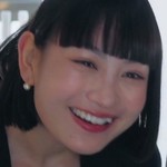 Takano is portrayed by Japanese actress Mone Shitara (設楽もね).