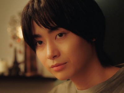 Toma is portrayed by Japanese actor Yudai Toyoda (豊田裕大).