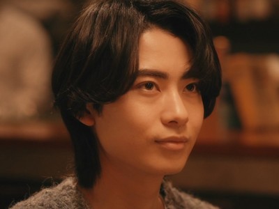 Toma is portrayed by Japanese actor Yudai Toyoda (豊田裕大).