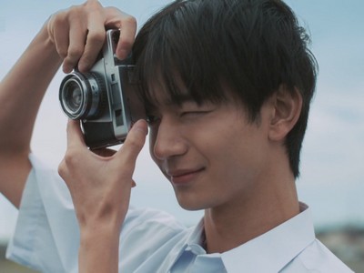 Minato is really into photography.