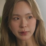 Chereen is portrayed by Thai actress June Wanwimol Jaenasavamethee (จูน วรรณวิมล เจนอัศวเมธี).