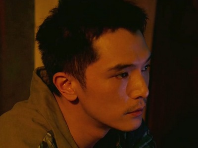 Jay is portrayed by the actor Jay Roy Chiu (é‚±æ¾¤).