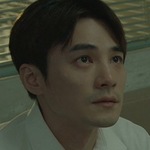 Li-gang is portrayed by the Taiwanese actor Jay Shih (是元介).