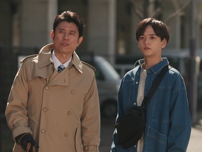 Makoto treats Daichi like his son.