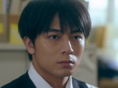 Shiono is portrayed by Japanese actor Ryu Saito (齋藤璃佑).