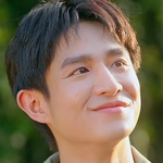 Ever 9 is portrayed by Taiwanese actor Leo Huang (黃禮豐).