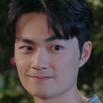 Yu Ping is portrayed by Taiwanese actor Roy Wu (吳秉宸).