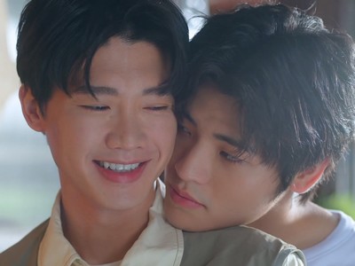 Zhen Qun and Jia Qian become a couple.