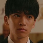 Mochida is portrayed by Ken Shimazu (島津見).