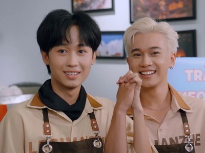 Binh and Thang grow close.