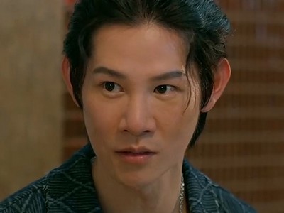 Brother Dou is portrayed by Taiwanese actor Matthew Han (幸卓輝).