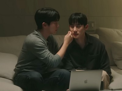 Woojin and Jaehyun grow close after meeting.