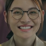 Nampheung is played by the actress Kapook Phatchara Thabthong (พัชรา ทับทอง).