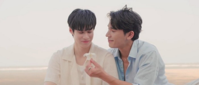 Flower Boy is a Thai BL series about a business executive looking for a mysterious tribe on the mountains. According to legend, these people can naturally produce a sweet aroma from their bodies.