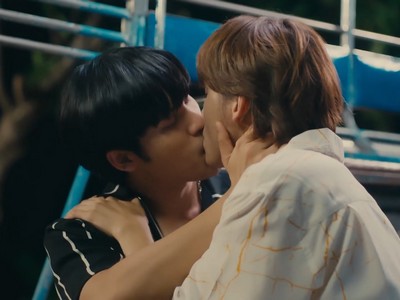 Kevin and Pluem kiss in Ghost Host, Ghost House Episode 7.