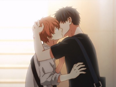 Uenoyama and Mafuyu kiss in Episode 9.