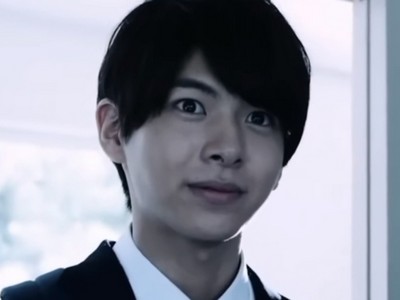 Itsuki is portrayed by the Japanese actor Rio Komiya (小宮璃央).