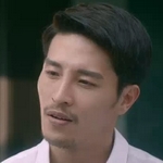 John is played by the actor Trent Chen (é™³ç¦•å€«).