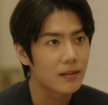 Joo Won is portrayed by the Thai actor Kim Kyu Jong (김규종).
