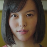 Chika is played by the actor Shida Sara (志田彩良).