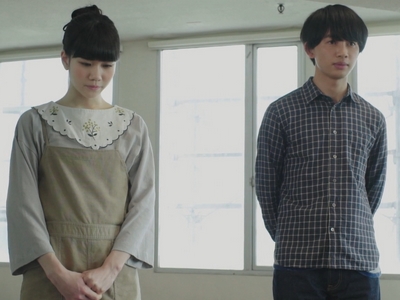 Ako starts to realize Shun isn't interested in her during their acting class in Episode 4.